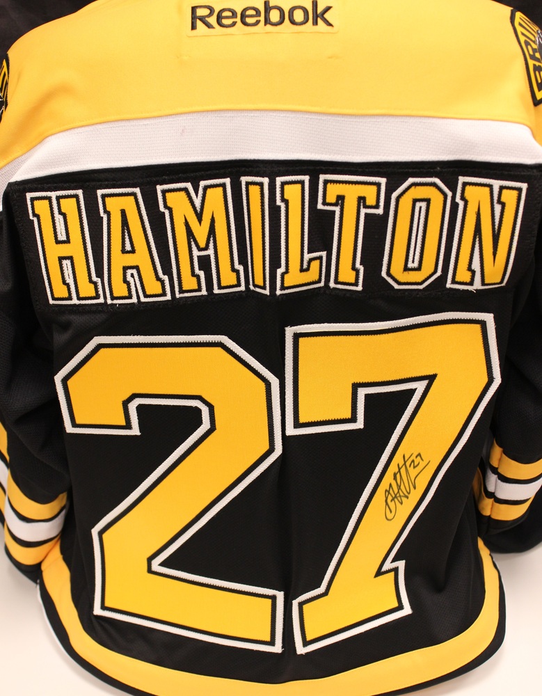 Dougie Hamilton Autographed Jersey