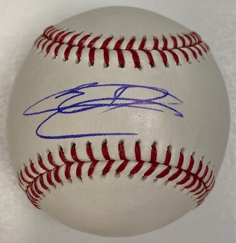 Elly De La Cruz Autographed Baseball | MLB Auctions