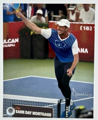 Photo of Andrei Daescu Autographed 8 x 10 Photo