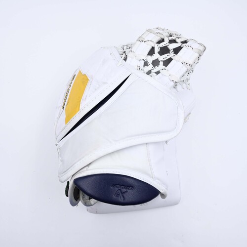 Image of Annunen, Justus<br>Bauer Shadow Catcher<br>Nashville Predators<br>2024-25<br>#29