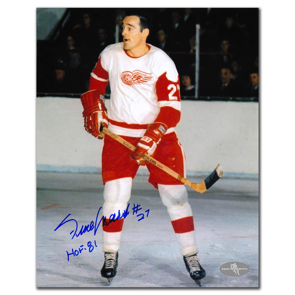 Frank Mahovlich Detroit Red Wings Autographed 8x10