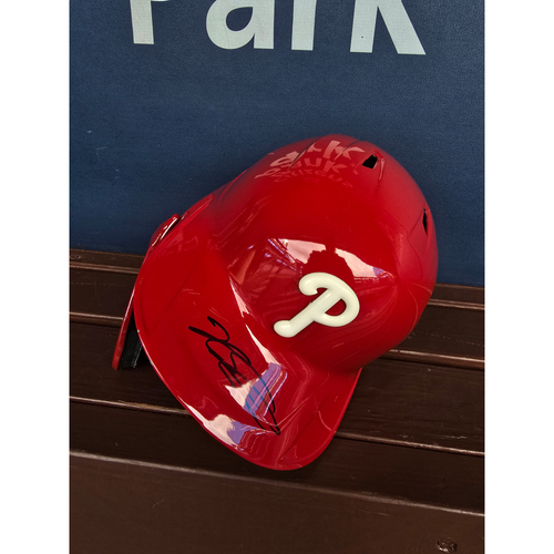 Game-Used or Autographed Kyle Schwarber | MLB Auctions