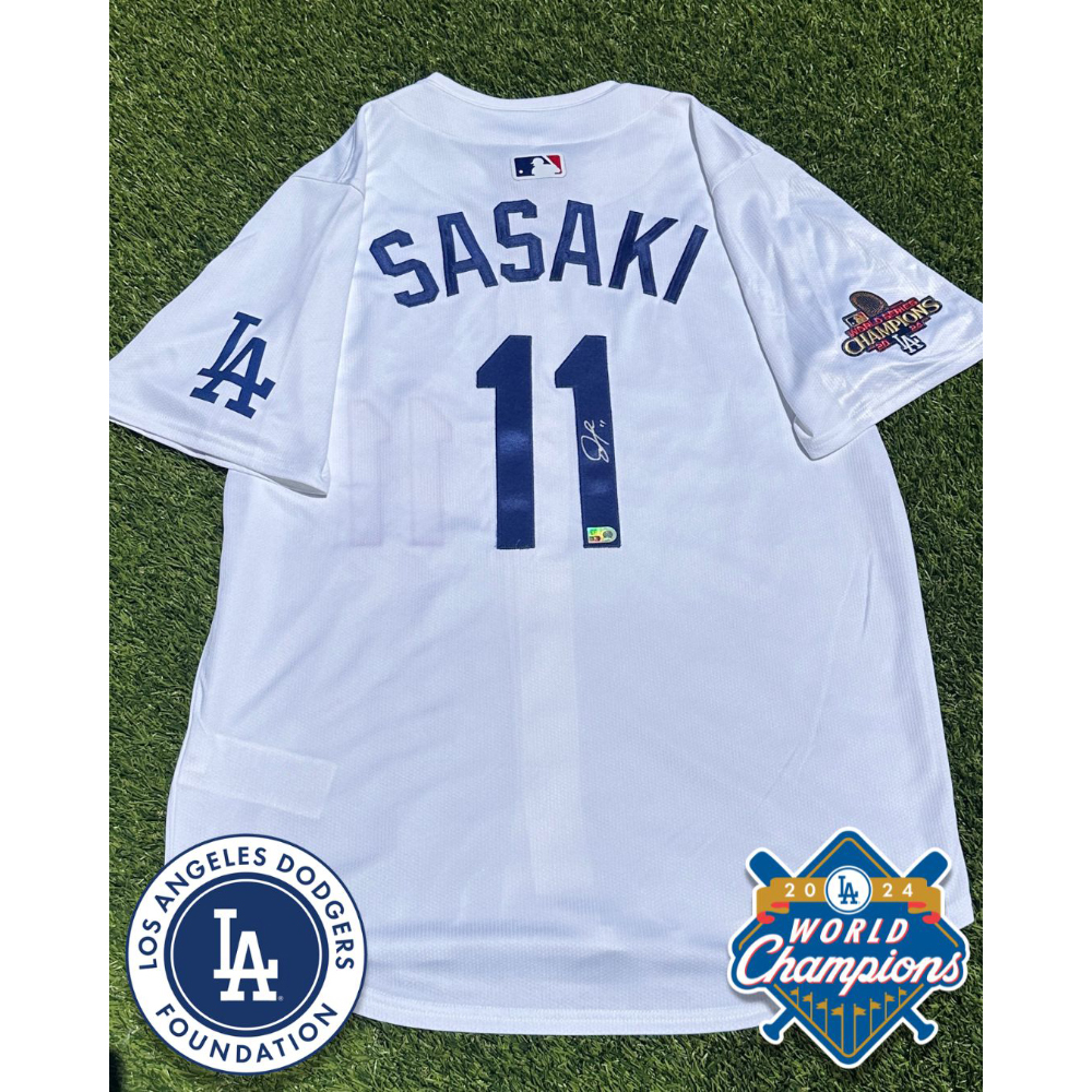 2025 Roki Sasaki Autographed and Authenticated Jersey - Size L