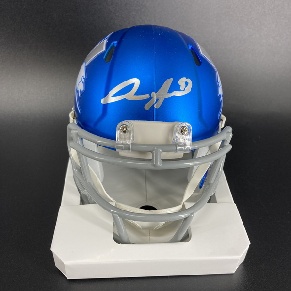 NFL - Lions Aidan Hutchinson Signed Alternate Mini Helmet