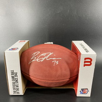 NFL - Vikings Brian O'Neal Signed Authentic Football