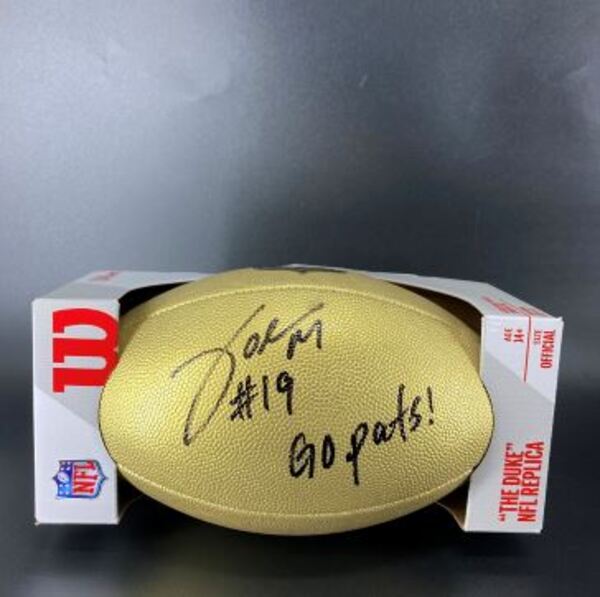 NFL - Patriots Joe Milton Signed Gold Composite Football