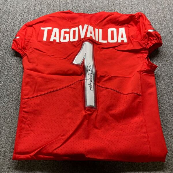 NFL - Dolphins Tua Tagovailoa Signed Authentic Pro Bowl Games Jersey Siz...