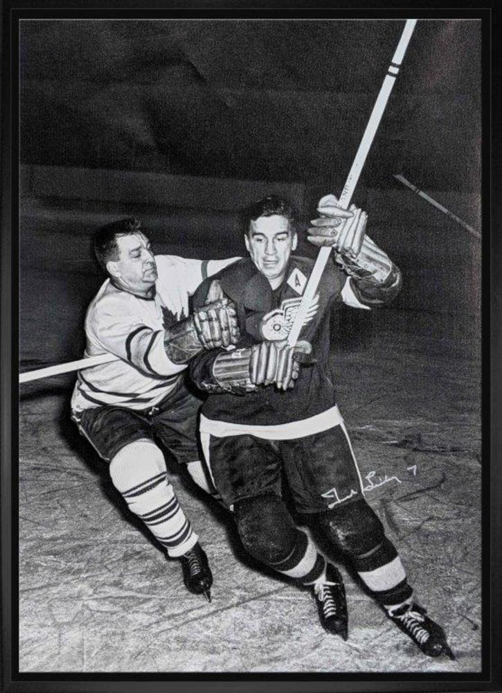 Ted Lindsay Signed 20x29 Canvas Framed - Red Wings Black and White vs Leafs