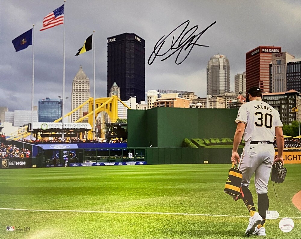 Paul Skenes Autographed 16x20 Photo - Debut Walk to Bullpen | MLB