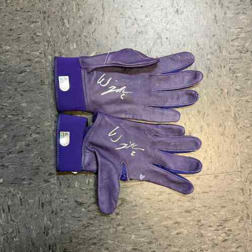Game-Used or Autographed Willy Adames | MLB Auctions