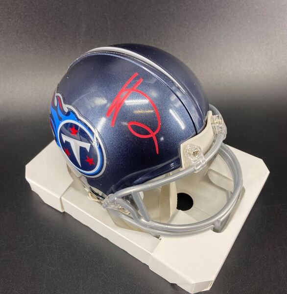 NFL - Titans Hassan Haskins Signed Mini Helmet
