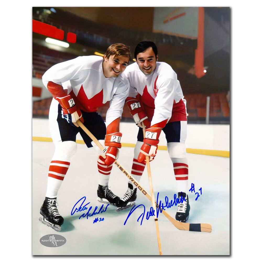 Frank Mahovlich & Pete Mahovlich Team Canada 1972 Summit Series Dual Autographed 8x10