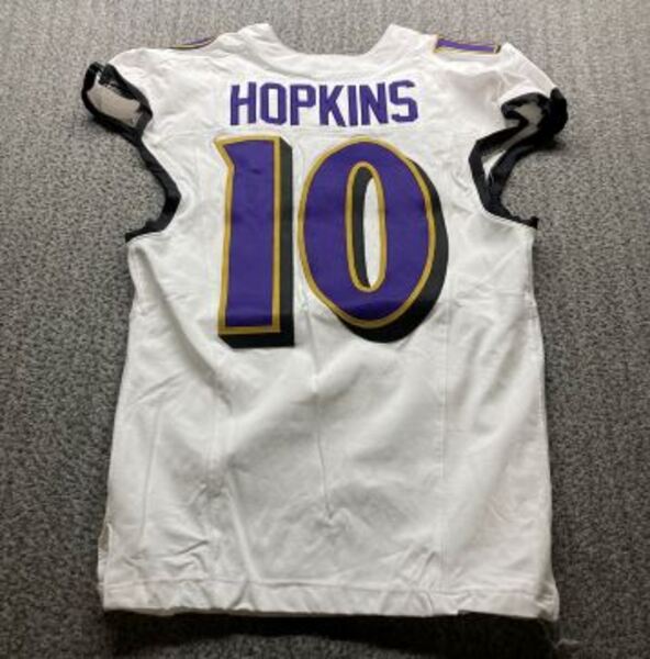Crucial Catch - Ravens DeAndre Hopkins Game Worn Jersey (10/30/2025) Siz...