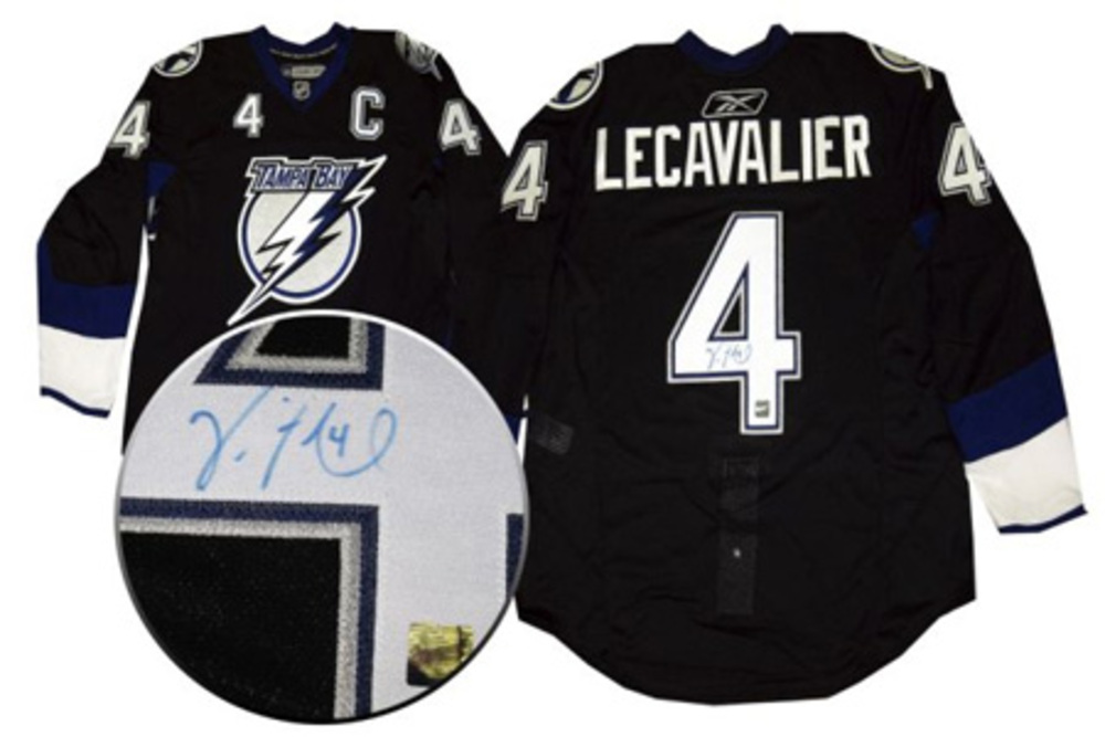 Vincent Lecavalier Signed Jersey Tampa Bay Lightning Pro Dark #53-410