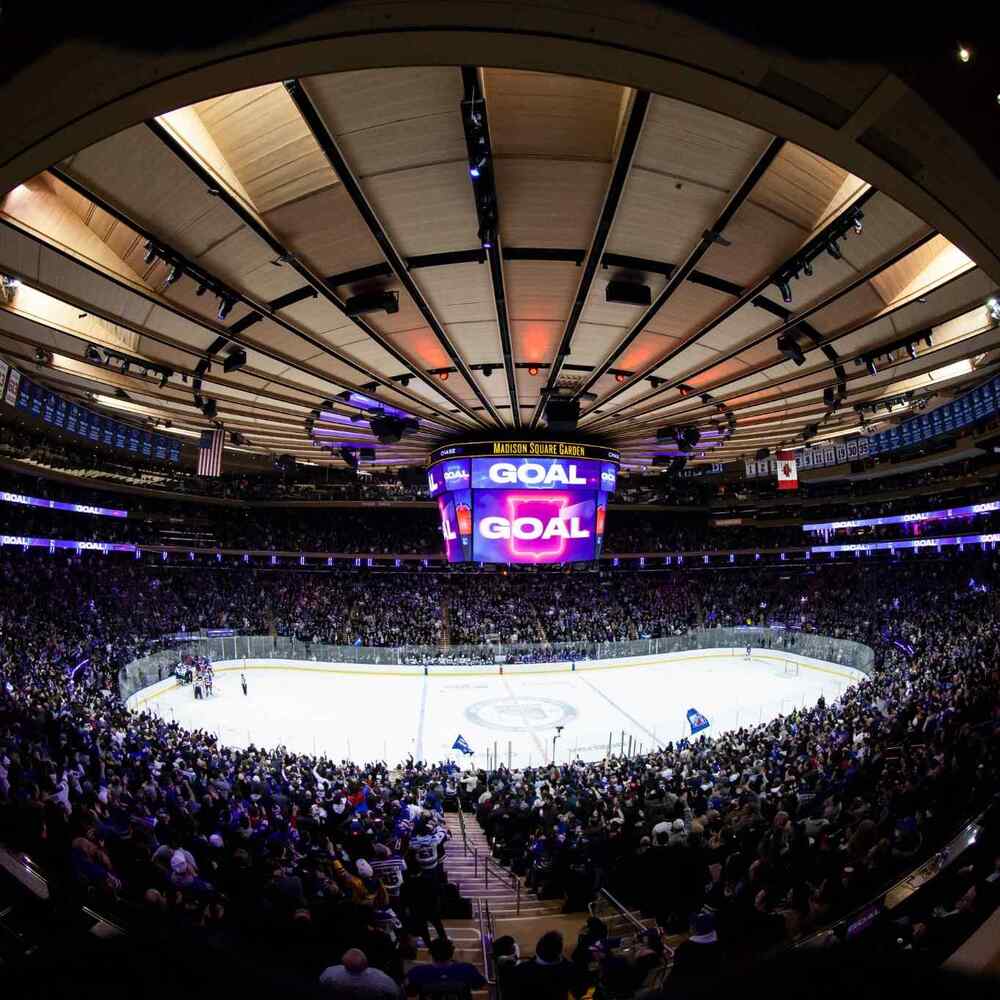 New York Rangers vs NYI at Madison Square Garden