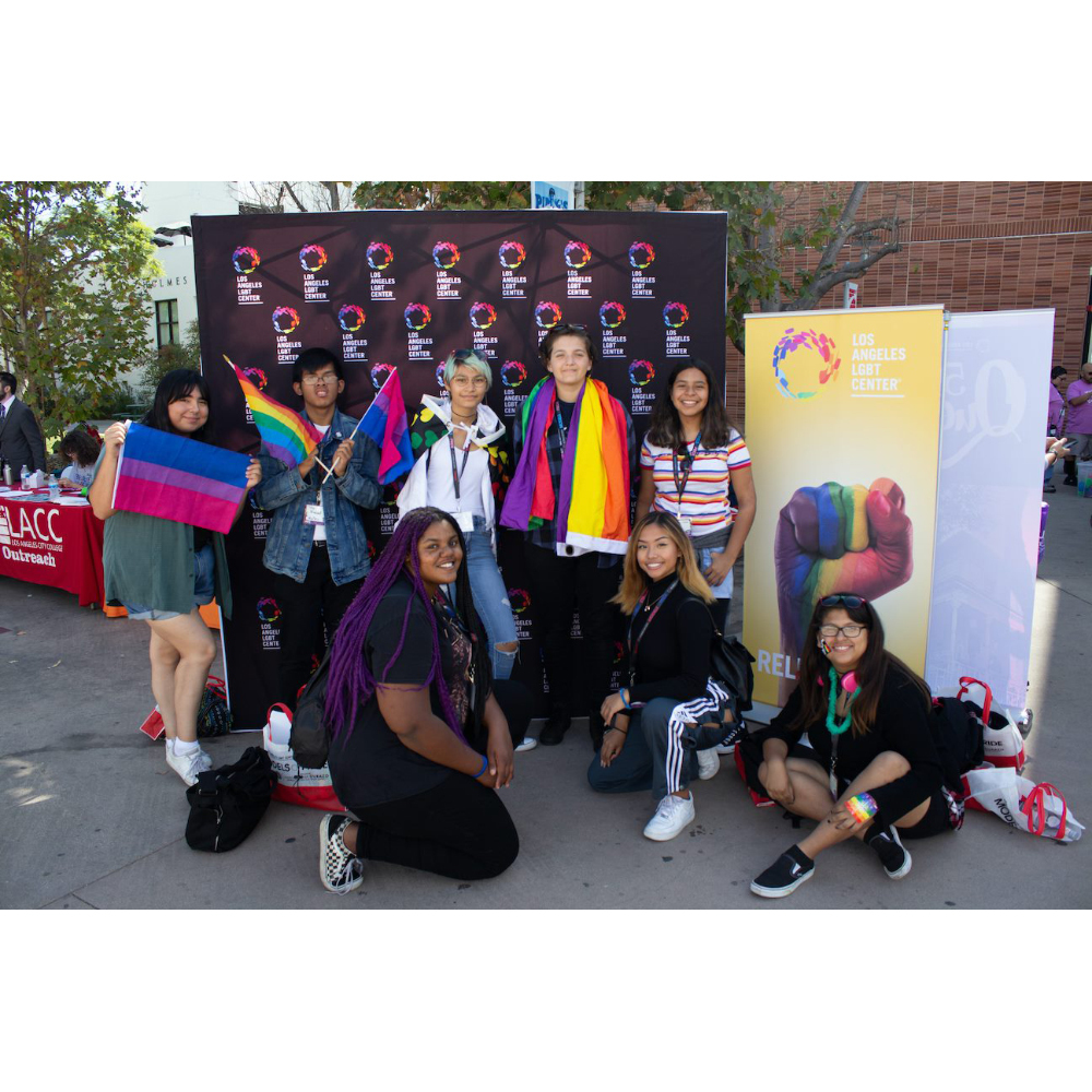 Edwin Rios MLB Authenticated Autographed Photo | Los Angeles Dodgers ...