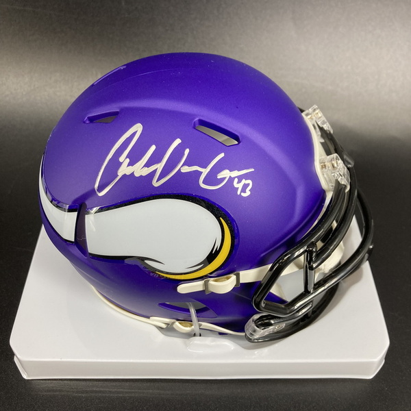 NFL - Vikings Andrew Van Ginkel Signed Mini Helmet