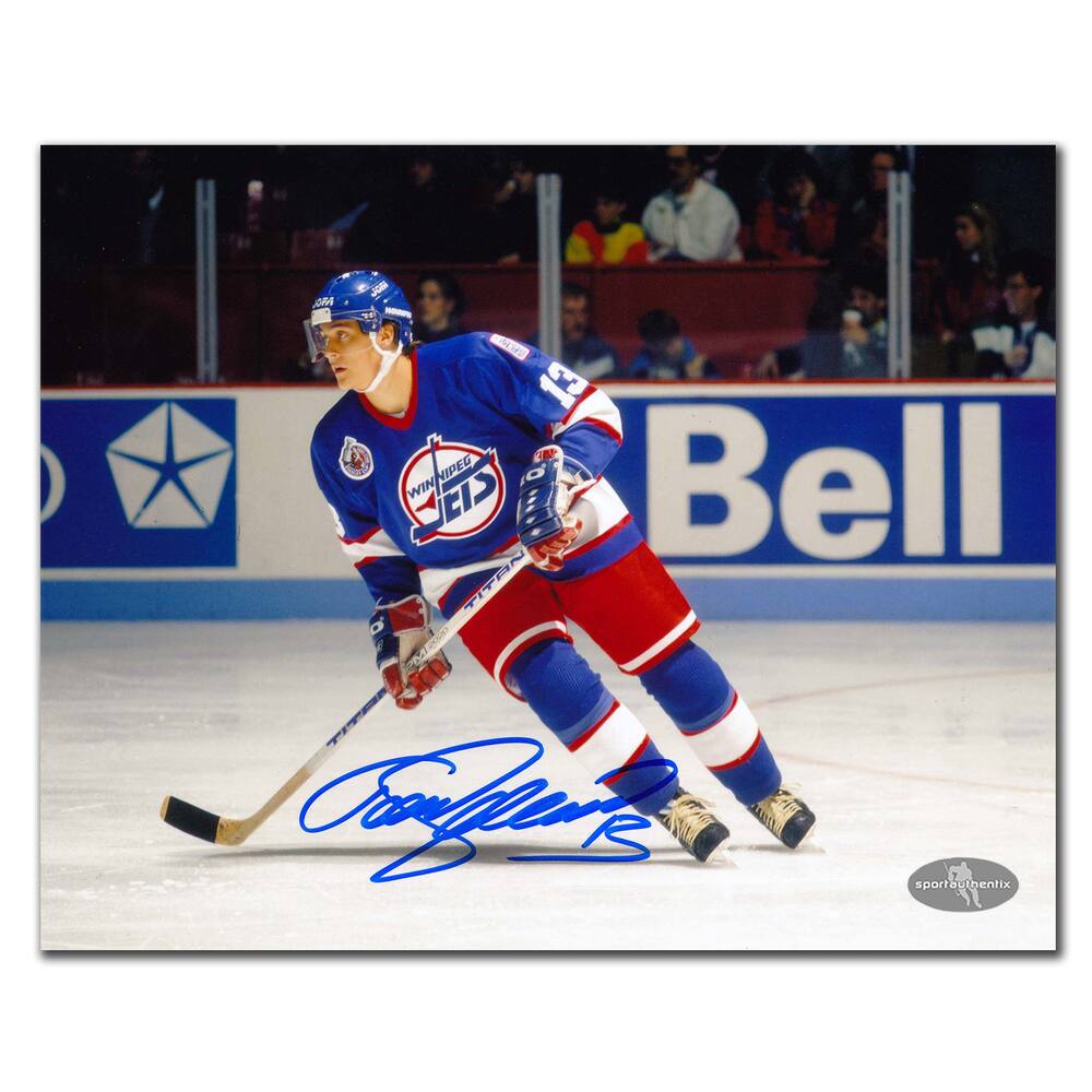 Teemu Selanne Winnipeg Jets Autographed 8x10