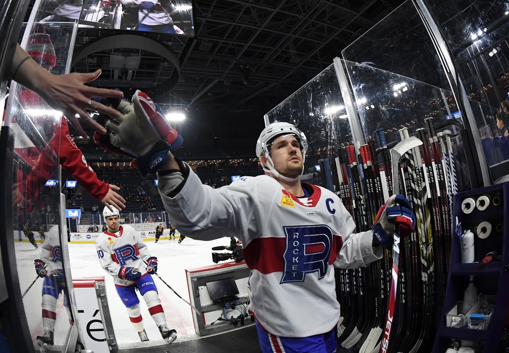 43 XAVIER OUELLET GAME WORN AND AUTOGRAPHED HOCKEY FIGHTS CANCER