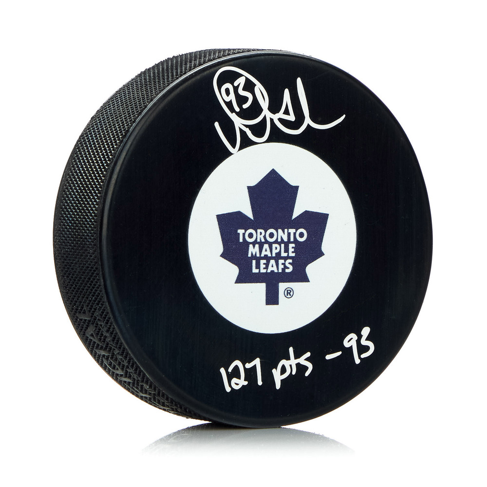 Doug Gilmour Autographed Toronto Maple Leafs Hockey Puck with 127 pts - 93 Note