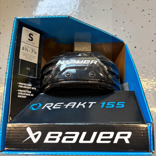NHL PRO STOCK Toronto Maple Leafs Flipside Alternate Black Bauer Re-Akt 155 Helmet