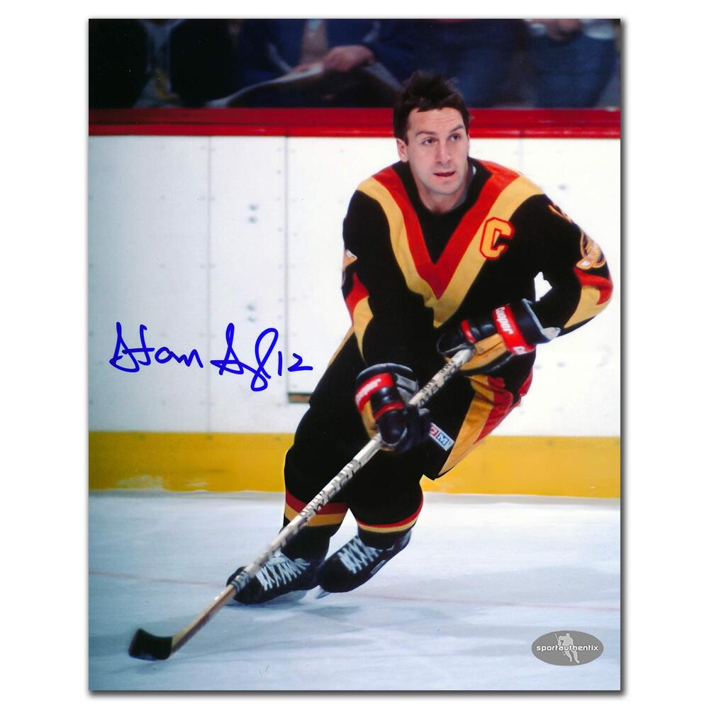 Stan Smyl Vancouver Canucks Autographed 8x10