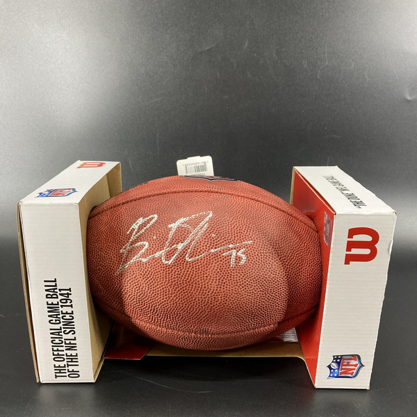 NFL - Vikings Brian O'Neal Signed Authentic Football