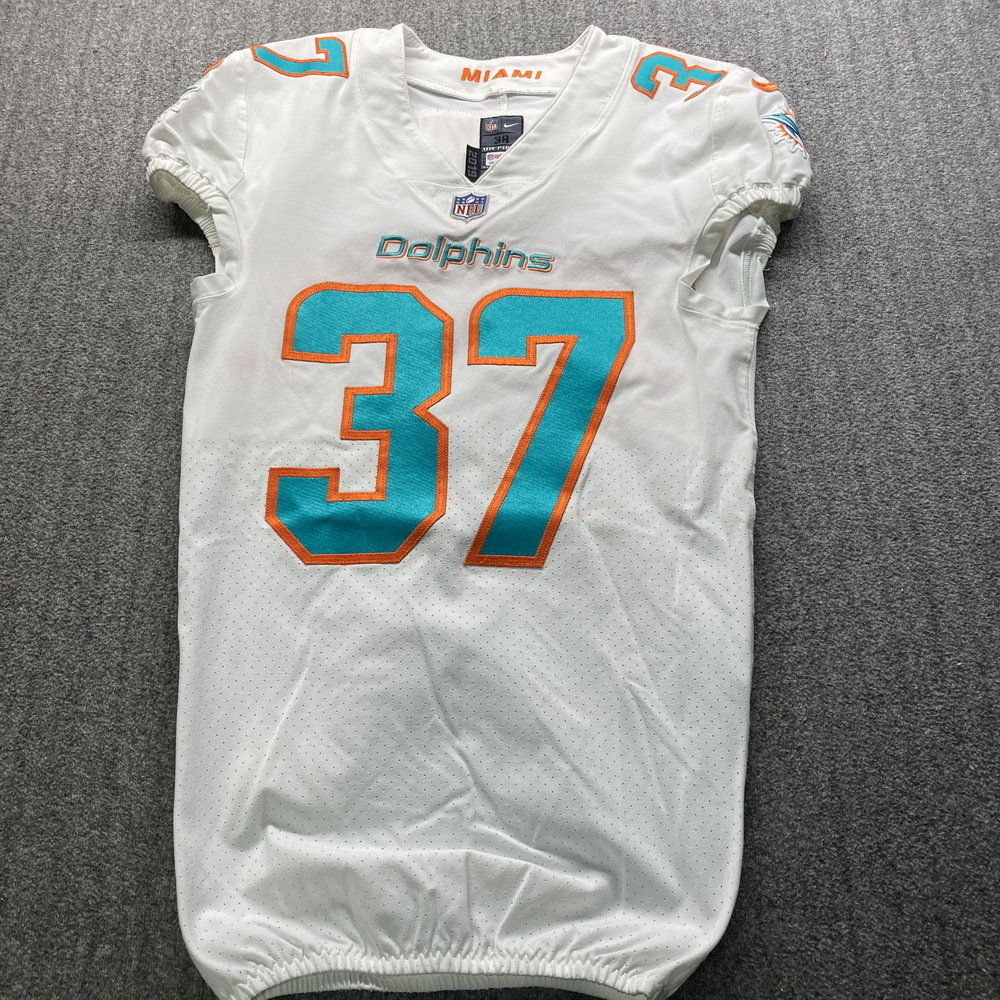 NFL Auction | Crucial Catch - Dolphins Myles Gaskin Game Used Jersey  (9/12/21) Size 38