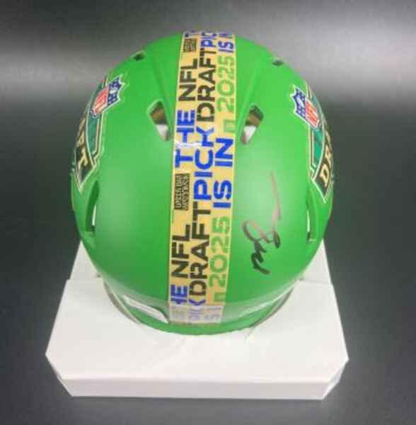 NFL - Ravens Malaki Starks Signed NFL Draft Mini Helmet