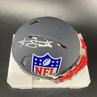 NFL - Eagles Ainias Smith Signed Blue Shield Mini Helmet