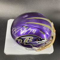 NFL - Ravens Kyle Hamilton Signed Flash Mini Helmet