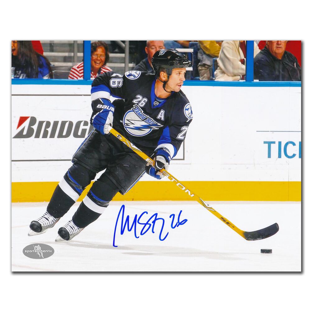 Martin St. Louis Tampa Bay Lightning Black Jersey Autographed 8x10