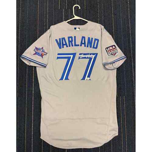 Game-Used or Autographed All auctions | MLB Auctions
