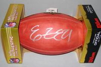 NFL - COWBOYS EZEKIEL ELLIOTT SIGNED AUTHENTIC FOOTBALL