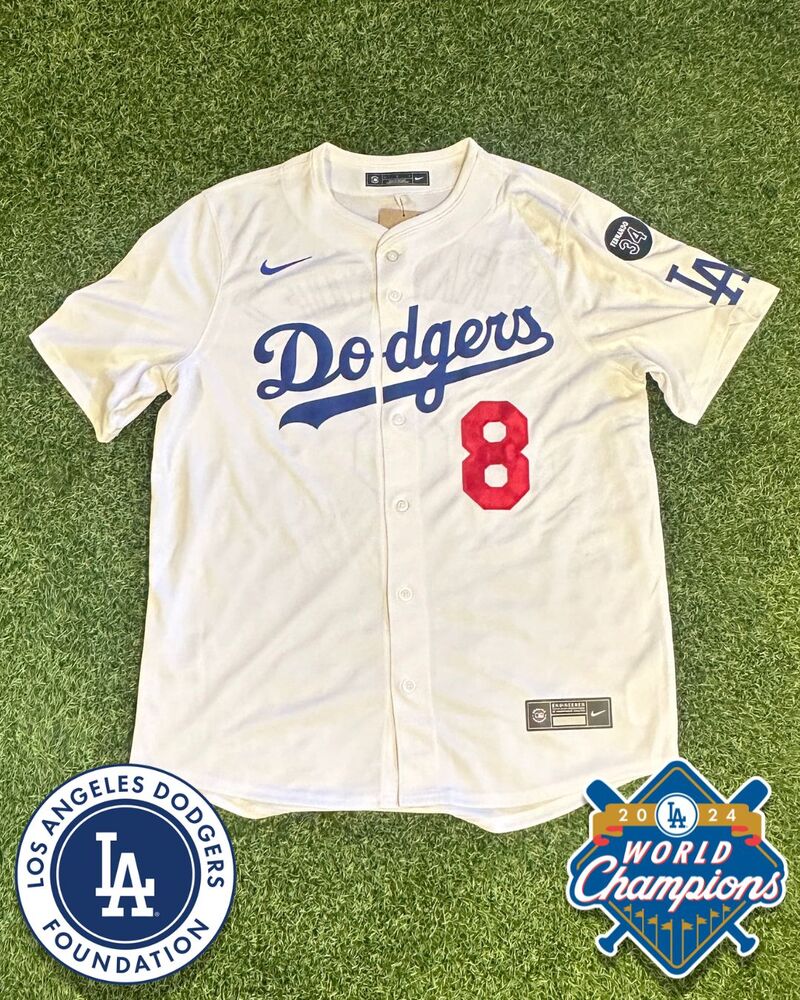 2025 Kiké Hernández Autographed and Authenticated Jersey - Size L