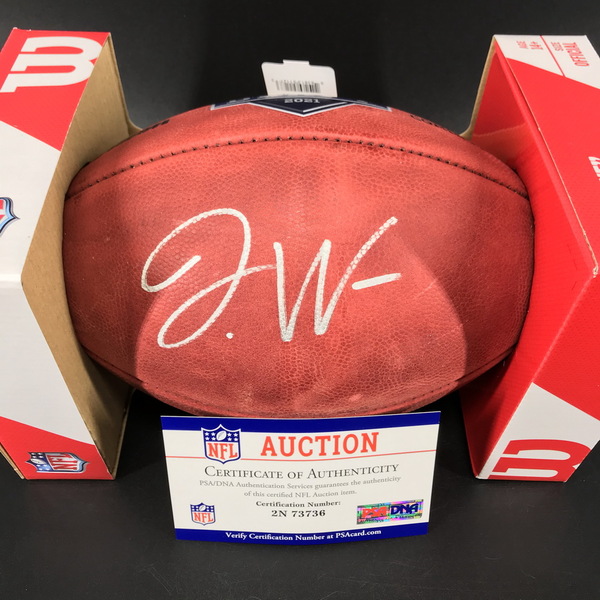 NFL - Dolphins Jaylen Waddle Signed Authentic Football