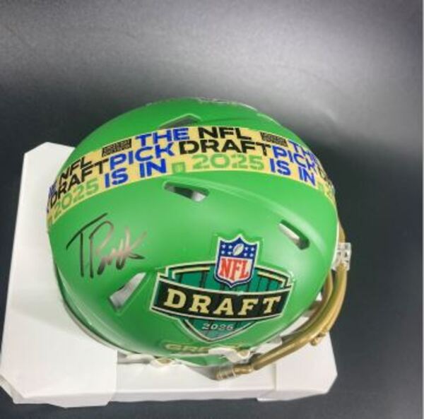 NFL - Cowboys Tyler Booker Signed NFL Draft Mini Helmet