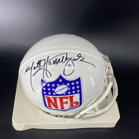 NFL - Seahawks Matt Hasselbeck Signed Shield Mini Helmet