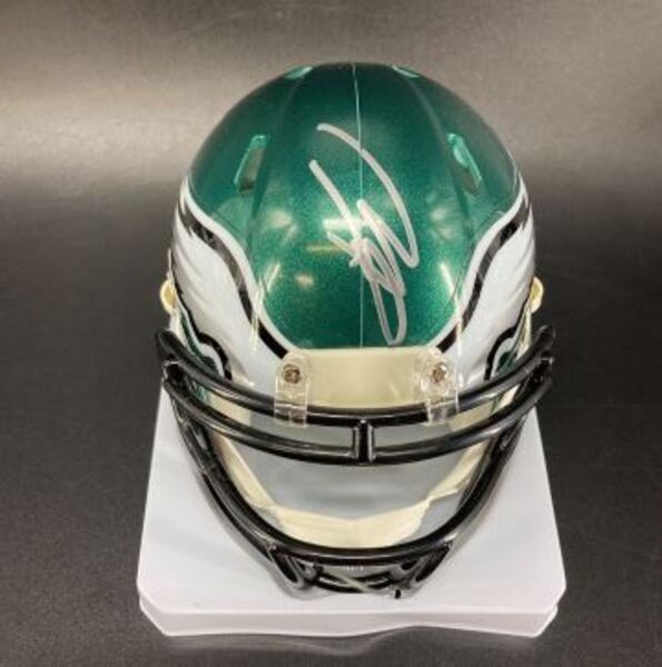 NFL - Eagles Makai Lemon Signed Speed Mini Helmet