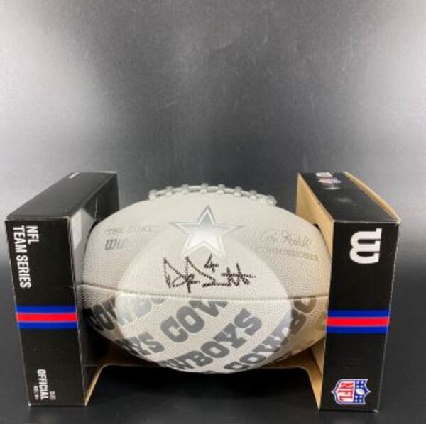 NFL - Cowboys Dak Prescott Signed Training Camp Composite Football