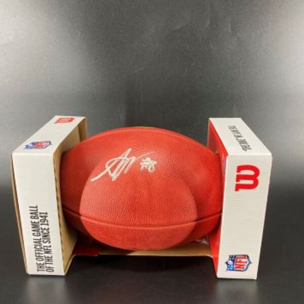 NFL - Giants Arvell Reese Signed Authentic Football with NFL Draft Logo