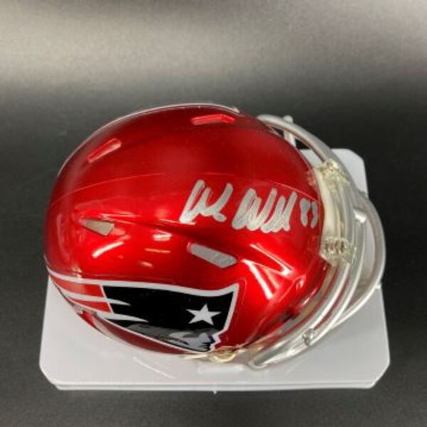 NFL - Patriots Wes Welker Signed Flash Mini Helmet