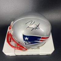 NFL - Patriots Kyle Williams Signed Mini Helmet
