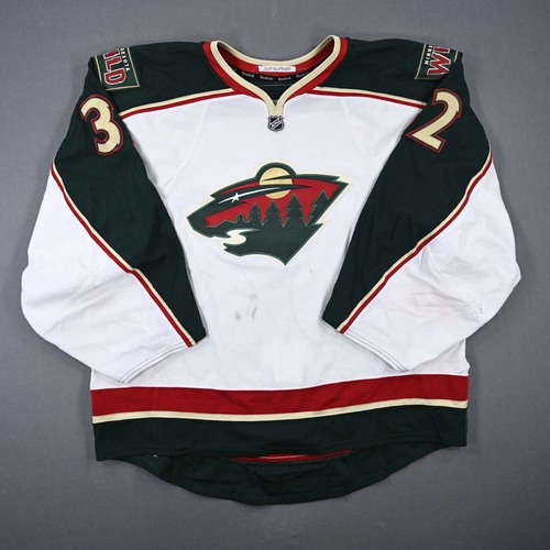Image of Backstrom, Niklas - Minnesota Wild - Game-Worn White Set 2 Jersey - 2011-12 NHL Season