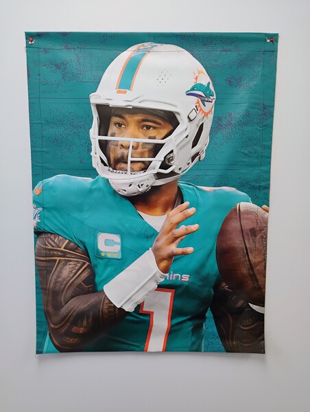 Dolphins - Madrid Games Banner (40x120) Tua Tagovailoa
