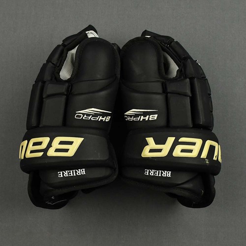 Image of Briere, Daniel<br>Bauer Gloves - 2012 Winter Classic vs. New York Rangers<br>Philadelphia Flyers<br>2011-12<br>#48