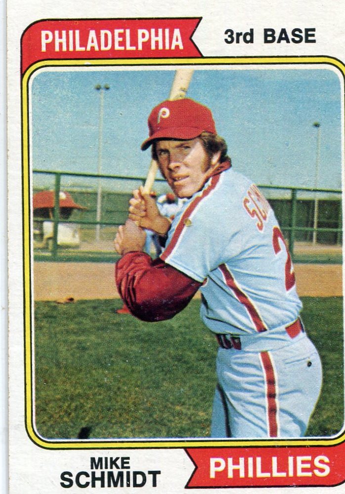 1974 Topps #283 Mike Schmidt -- Hall of Famer