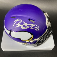 NFL - Vikings Brian O'Neal Signed Mini Helmet