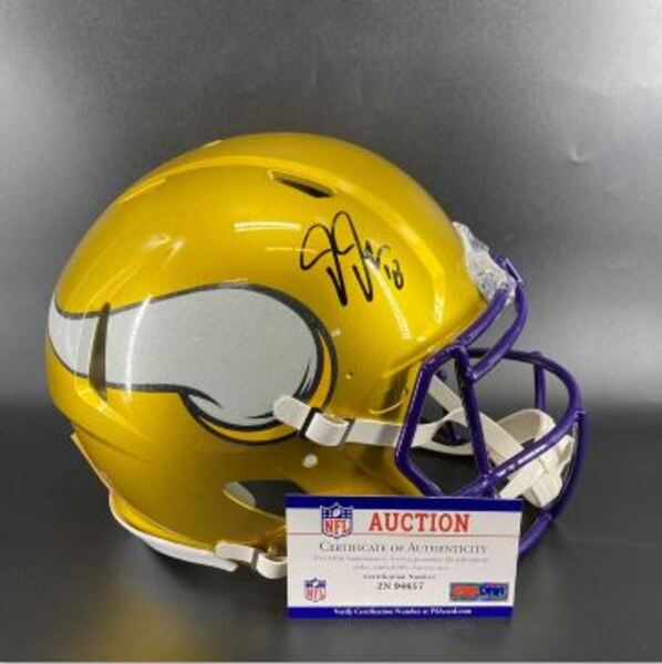 NFL - Vikings Justin Jefferson Signed Authentic Flash Helmet