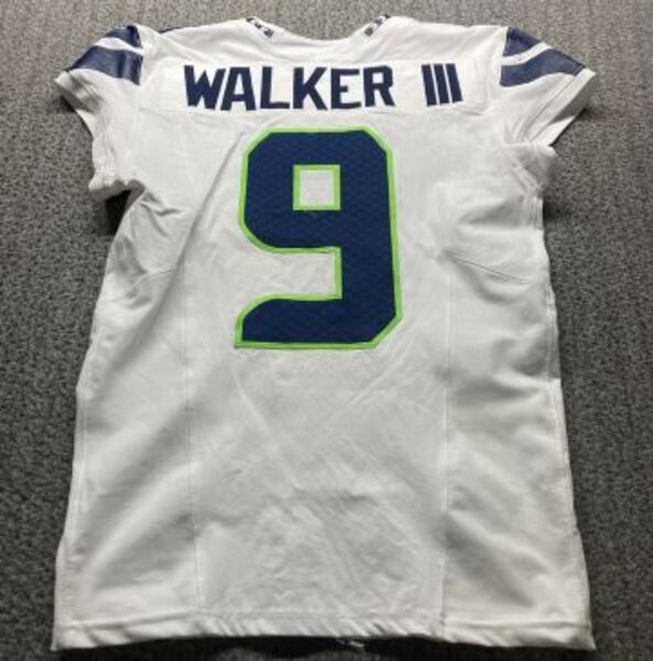 STS - Seahawks Kenneth Walker III Game Worn Jersey (2025 Season) Size 40...